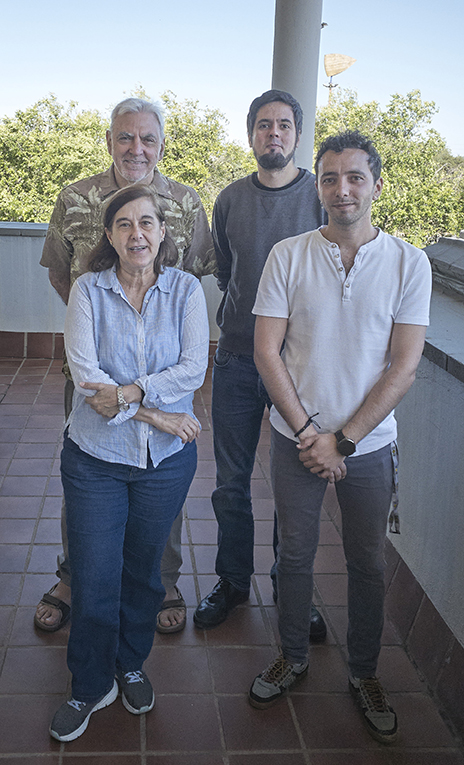 Grupo Aclimataci&oacute;n de las plantas a estr&eacute;s lum&iacute;nico